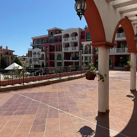 Cozy In Saint George Palace By Flat Mаnager Apartamento Sveti Vlas